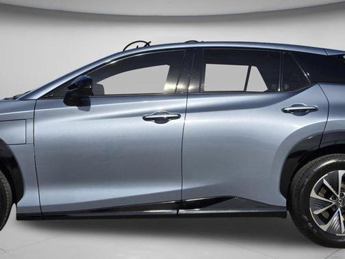 2023 Lexus RZ 450e Luxury