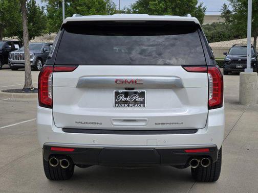 White Frost Tricoat 2023 GMC Yukon Denali