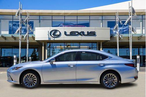 2025 Lexus ES 300h Luxury