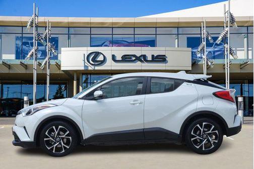 2018 Toyota C-HR XLE Premium