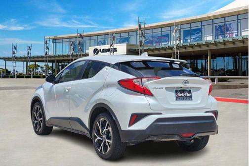 2018 Toyota C-HR XLE Premium