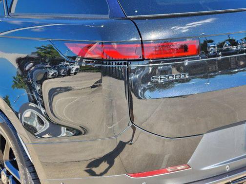 2023 Land Rover Range Rover Sport SE