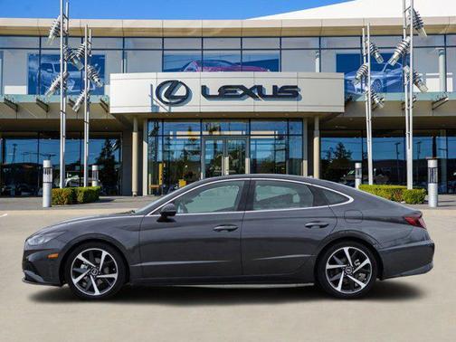 2022 Hyundai SONATA SEL Plus