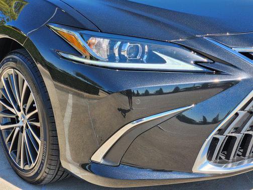 2025 Lexus ES 350 Premium