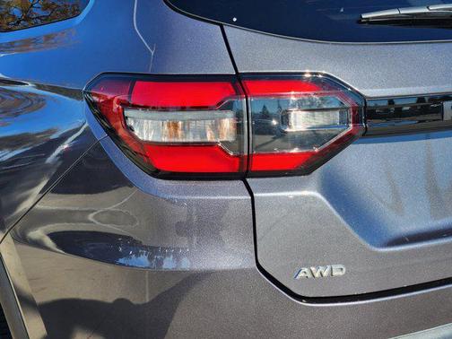 2023 Honda Pilot Touring 8-Passenger