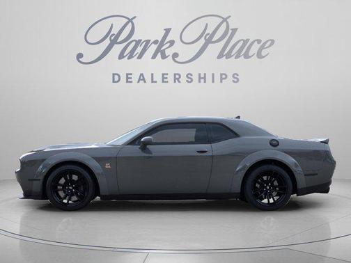 Destroyer Gray Clearcoat 2023 Dodge Challenger R/T Scat Pack Widebody