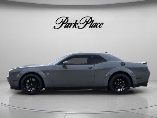 Destroyer Gray Clearcoat 2023 Dodge Challenger R/T Scat Pack Widebody