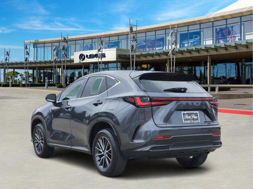 2025 Lexus NX 350h Premium