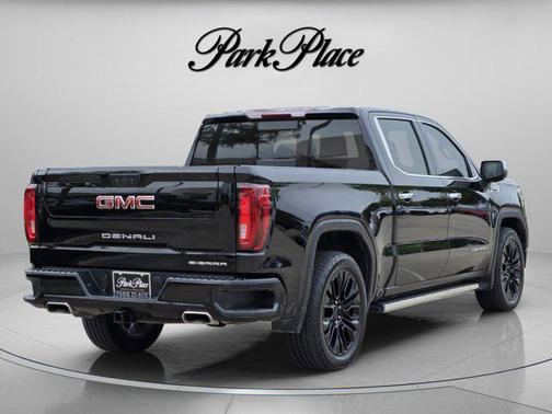Onyx Black 2022 GMC Sierra 1500 Denali