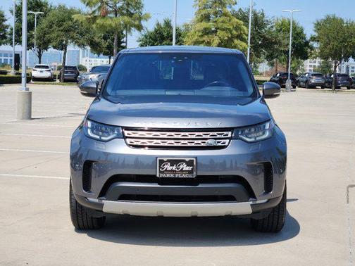Corris Gray Metallic 2018 Land Rover Discovery HSE LUXURY