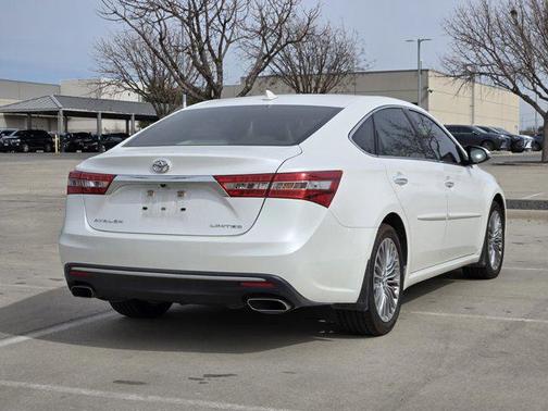 2016 Toyota Avalon Limited