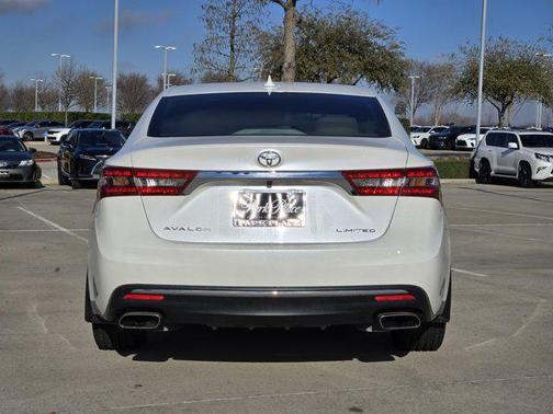 2016 Toyota Avalon Limited