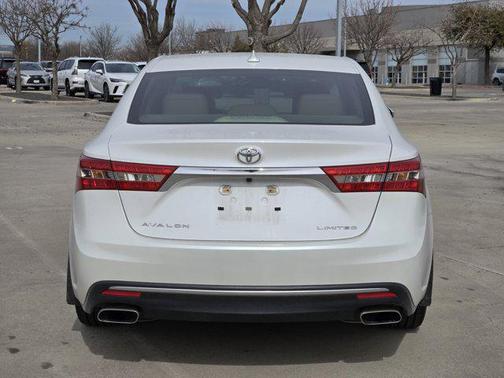 2016 Toyota Avalon Limited