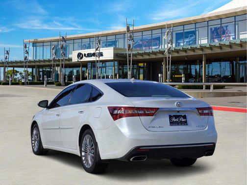 2016 Toyota Avalon Limited