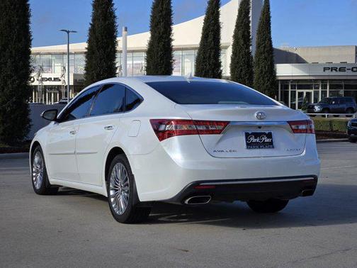 2016 Toyota Avalon Limited