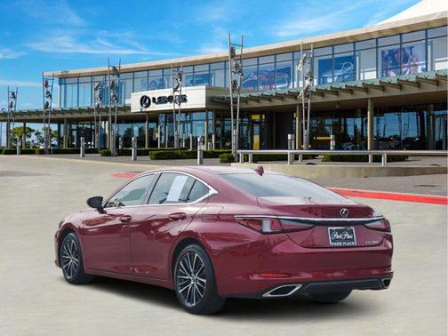 2025 Lexus ES 350 Premium