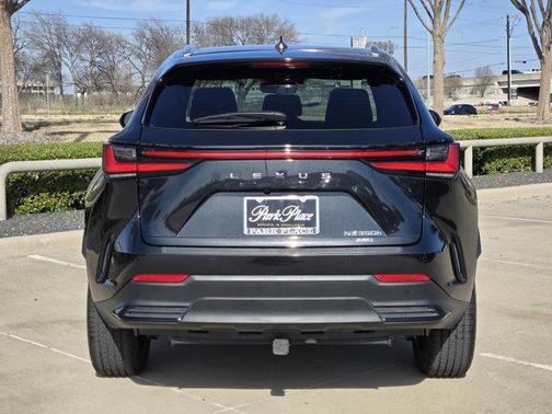 2023 Lexus NX 350h Premium