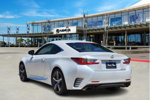 2017 Lexus RC 200t 200t