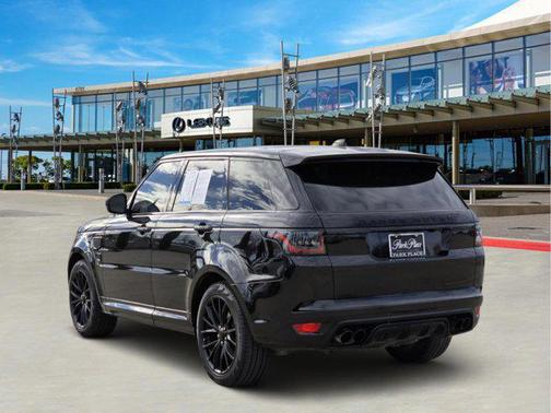 2017 Land Rover Range Rover Sport 5.0L Supercharged SVR