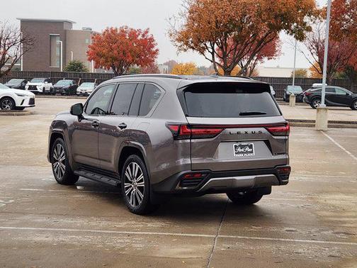 2025 Lexus LX 600 Luxury