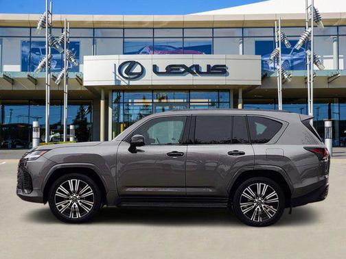 2025 Lexus LX 600 Luxury
