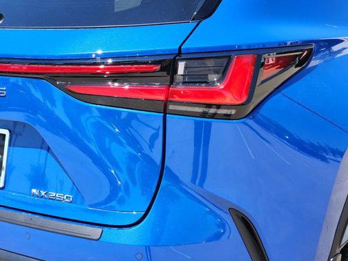 2025 Lexus NX 250 Premium
