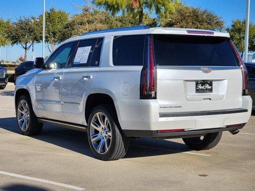 2018 Cadillac Escalade Premium Luxury
