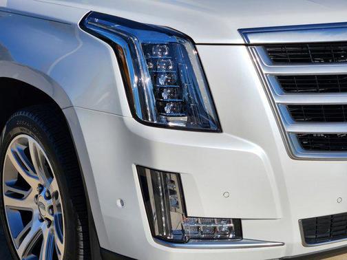 2018 Cadillac Escalade Premium Luxury
