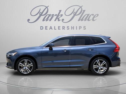 Denim Blue Metallic 2021 Volvo XC60 T5 Momentum