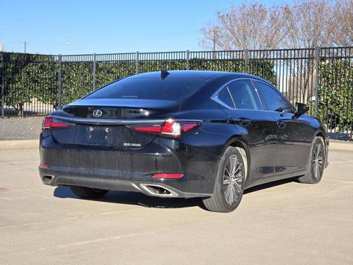 2023 Lexus ES 350 Premium