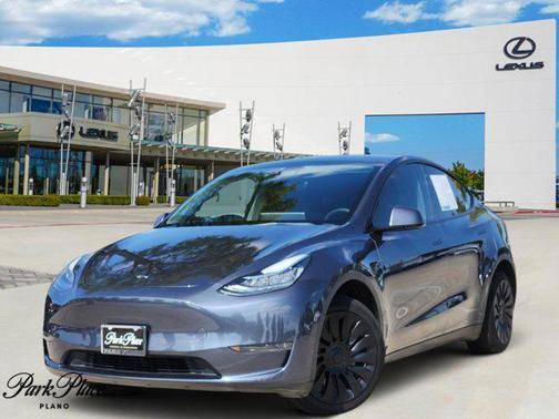 2022 Tesla Model Y Long Range Dual Motor All-Wheel Drive