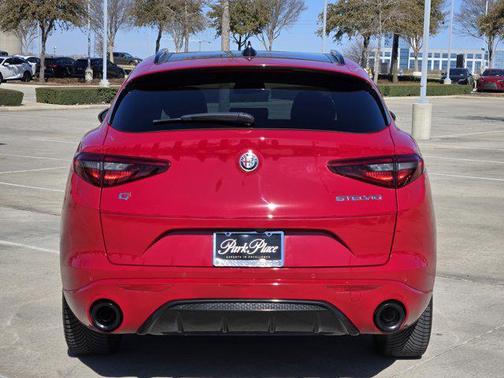 2022 Alfa Romeo Stelvio Ti