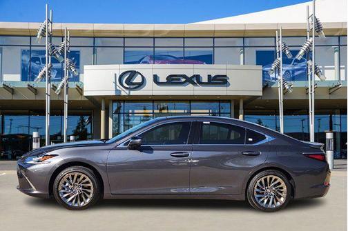 2025 Lexus ES 350 Ultra Luxury