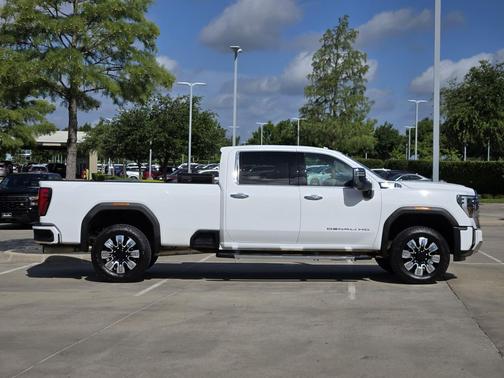 Summit White 2024 GMC Sierra 3500 Denali