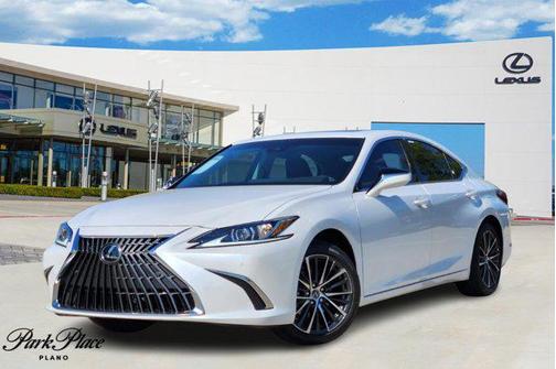 2025 Lexus ES 300h Base