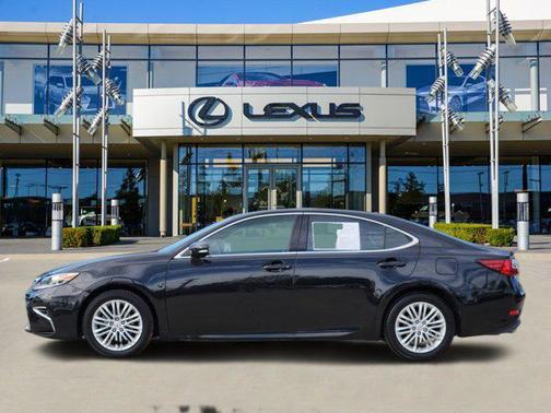 2017 Lexus ES 350 Base