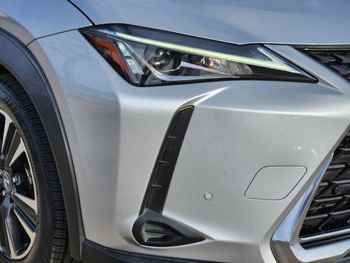 2019 Lexus UX 250h Base
