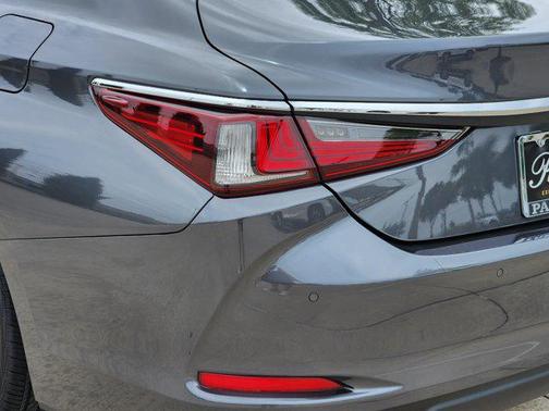 2024 Lexus ES 350 Premium