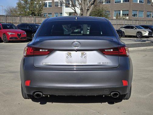 2016 Lexus IS 200t F Sport