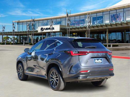 2025 Lexus NX 250 Premium