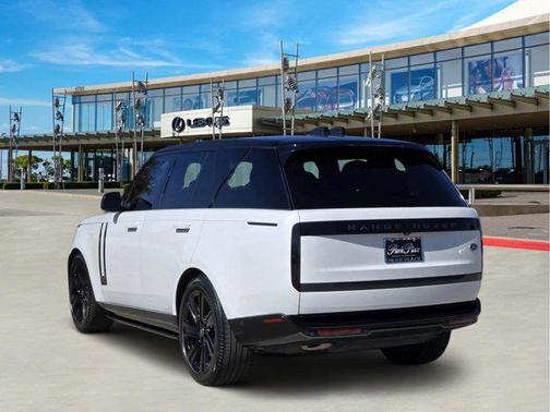 2023 Land Rover Range Rover P400 SE