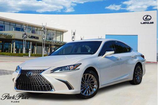 2025 Lexus ES 300h Luxury