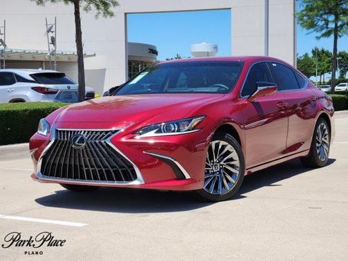 2025 Lexus ES 300h Luxury