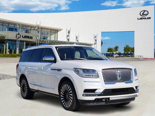 2019 Lincoln Navigator Black Label