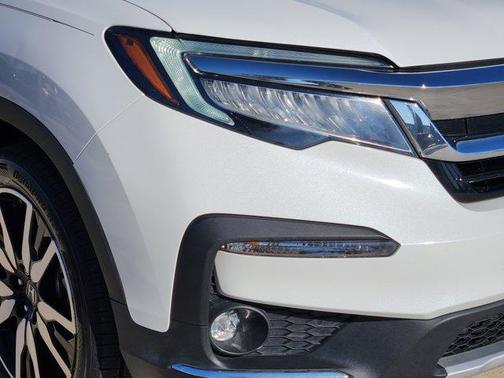 2021 Honda Pilot Touring 8-Passenger