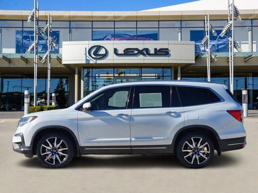 2021 Honda Pilot Touring 8-Passenger