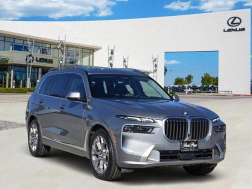 2024 BMW X7 xDrive40i