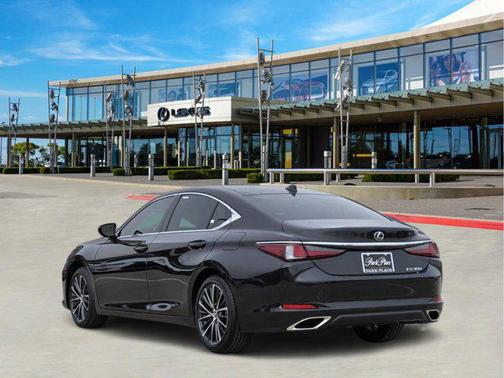 2025 Lexus ES 350 Base