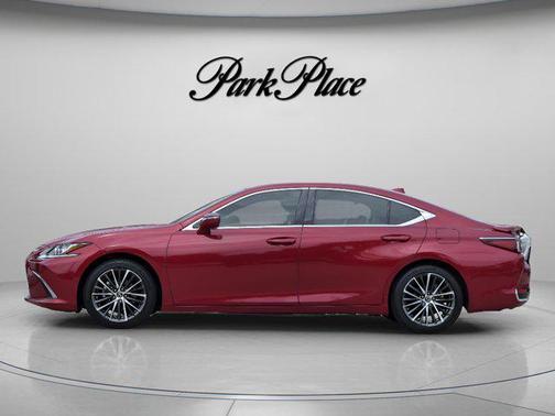 Matador Red Mica 2025 Lexus ES 300h Premium