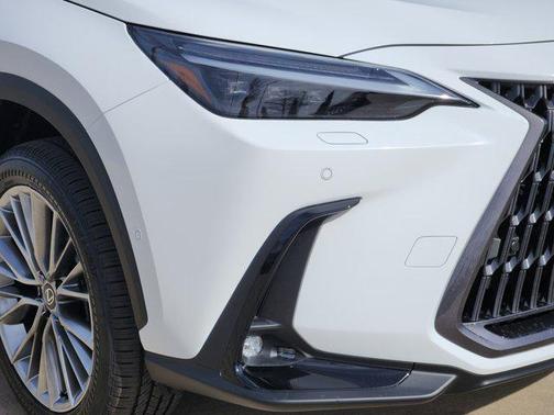 2026 Lexus NX 350h Luxury